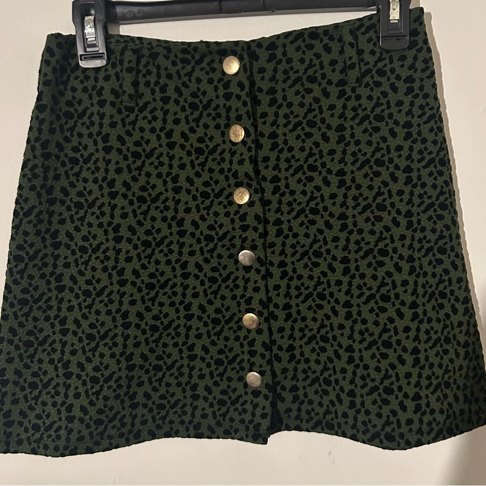 Zara Green and Black Leopard Mini Skirt